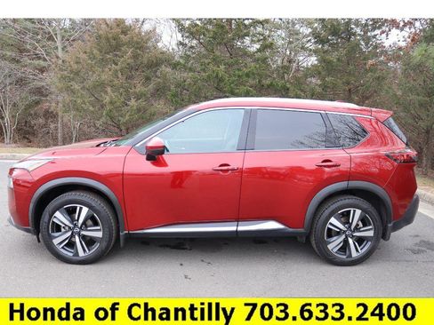 Used 2022 Nissan Rogue SL image 4