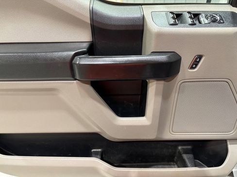 Used 2020 Ford F250 XL w/ Power Equipment Group image 16