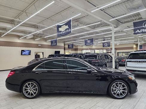 Used 2020 Mercedes-Benz S 560 Sedan image 5