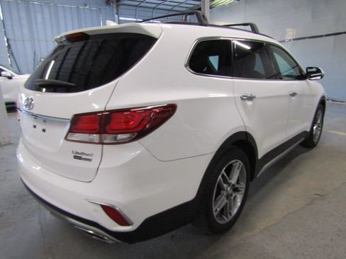 Used 2018 Hyundai Santa Fe Limited AWD/4WD image 7