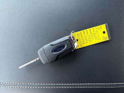 Used 2023 Ford F350 XLT image 33