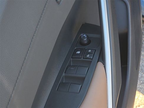 New 2026 Toyota Corolla Cross XLE image 18