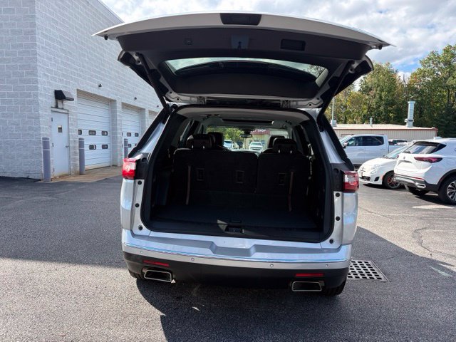 Used 2018 Chevrolet Traverse Premier AWD/4WD image 6