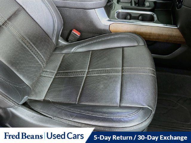 Used 2023 Chevrolet Silverado 1500 High Country w/ High Country Premium Package AWD/4WD image 41