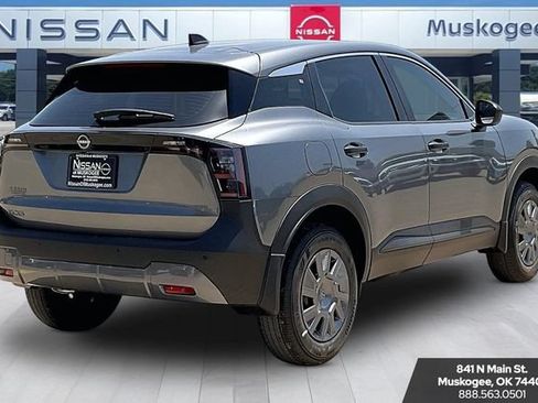 New 2026 Nissan Kicks S FWD image 5