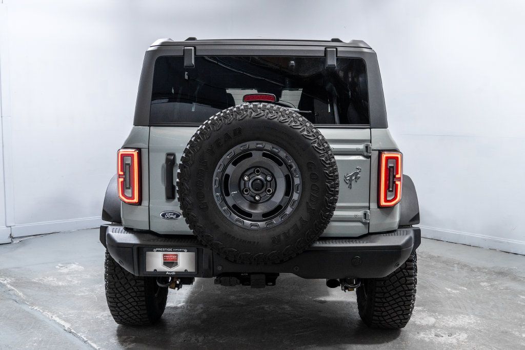 Used 2024 Ford Bronco Badlands AWD/4WD image 6