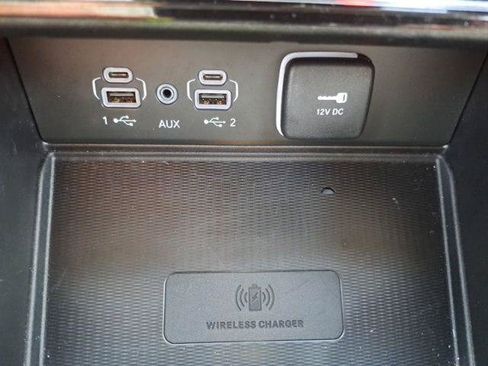 Certified 2023 Jeep Grand Cherokee L Limited w/ Luxury Tech Group II AWD/4WD image 22