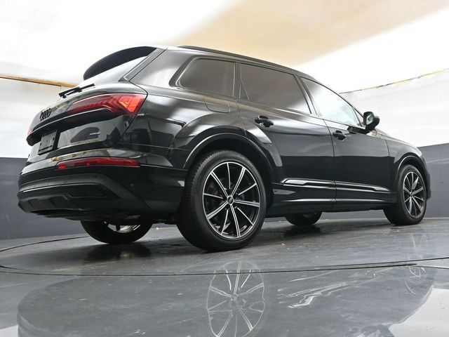 Used 2023 Audi Q7 3.0T Prestige w/ Prestige Package AWD/4WD image 34