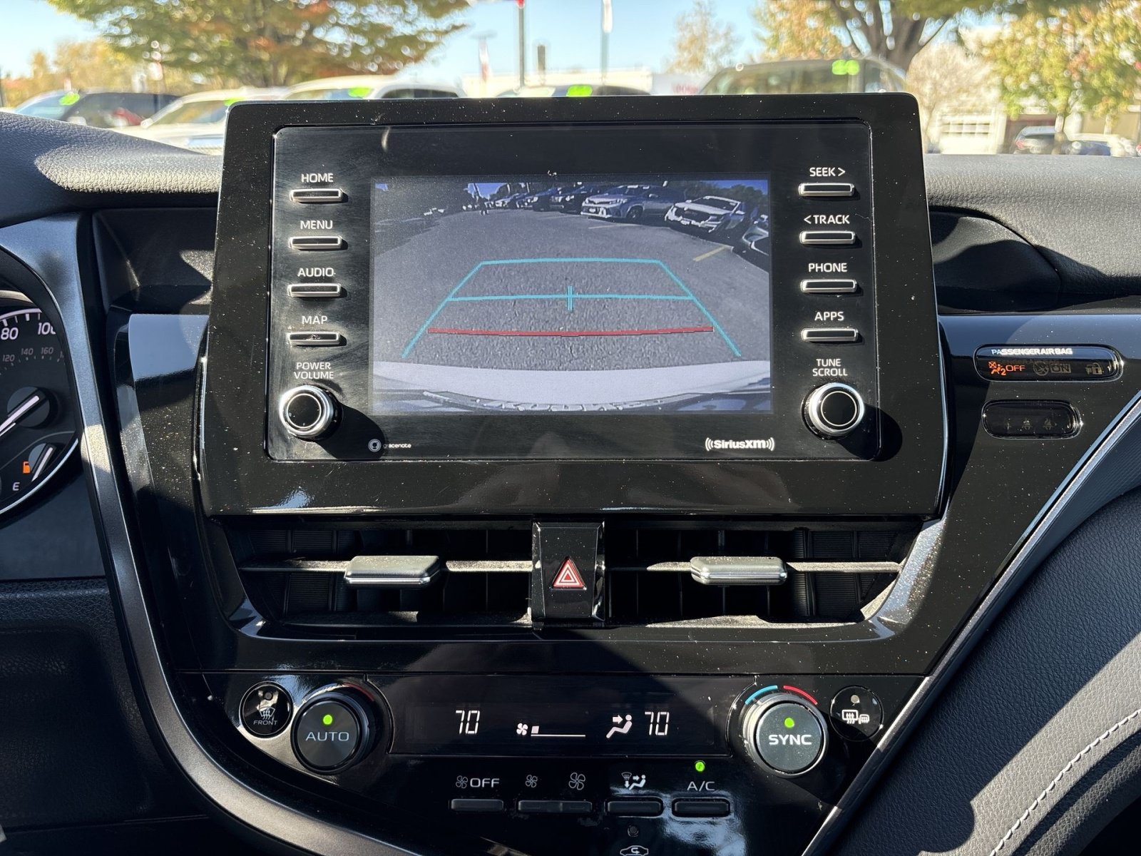 Used 2024 Toyota Camry SE FWD image 19