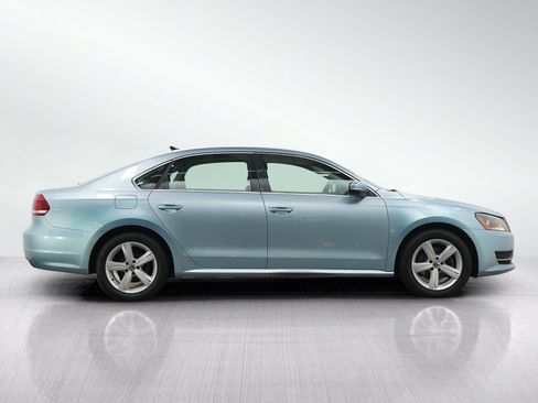 Used 2013 Volkswagen Passat 2.5 SE FWD image 6