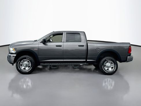 Used 2014 RAM 2500 Tradesman w/ Chrome Appearance Group AWD/4WD image 4