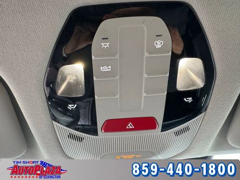 Used 2025 Kia K4 LXS image 22