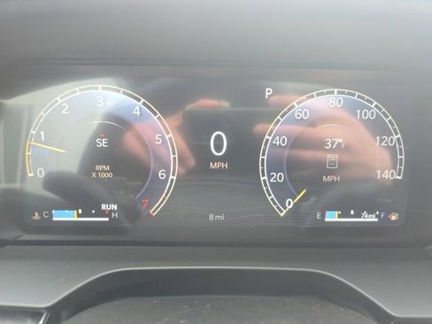 New 2026 Jeep Grand Cherokee Laredo image 12