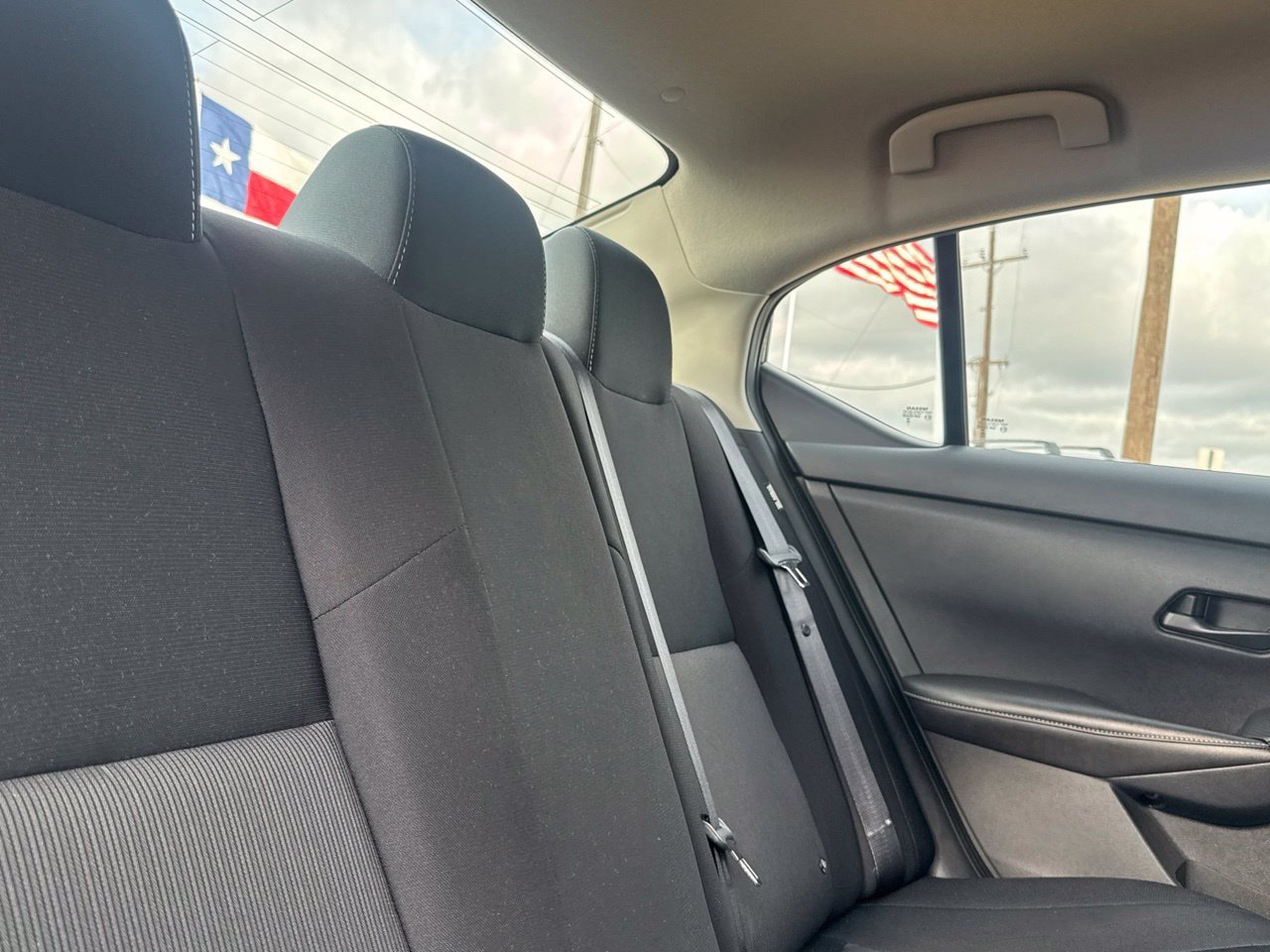 Certified 2024 Nissan Sentra SV FWD image 35