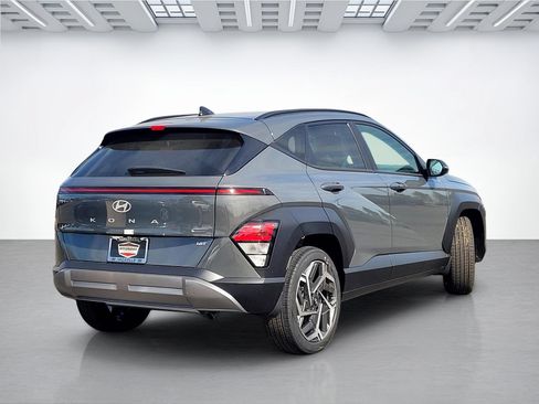 New 2026 Hyundai Kona SEL Premium FWD image 4