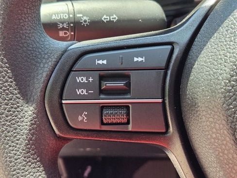 Used 2025 Honda Accord LX image 27
