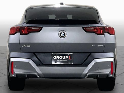 Used 2026 BMW X2 xDrive28i w/ Convenience Package AWD/4WD image 8