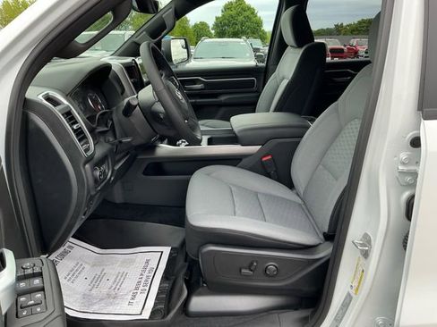 New 2026 RAM 1500 Big Horn AWD/4WD image 9
