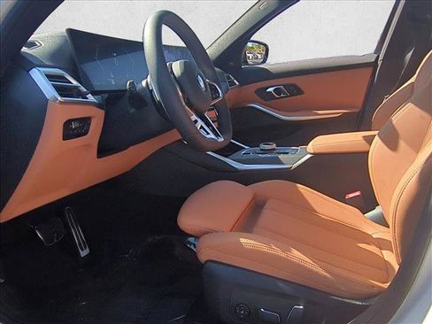 Used 2026 BMW 330i Sedan w/ M Sport Package RWD image 10