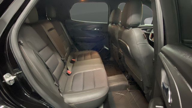 Used 2021 Chevrolet TrailBlazer RS w/ Sun and Liftgate Package AWD/4WD image 26