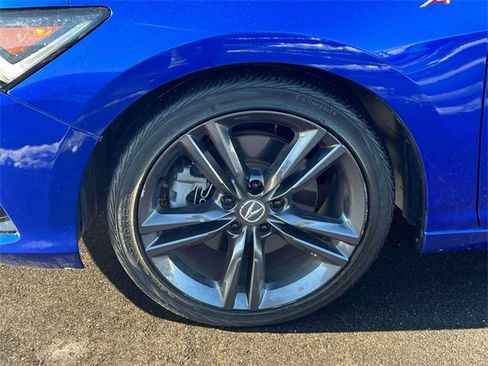 Used 2023 Acura Integra A-Spec image 11