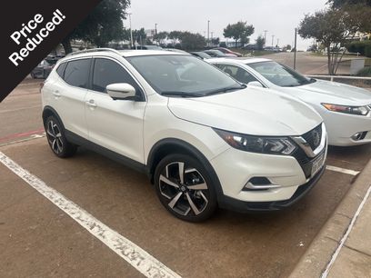 Certified 2022 Nissan Rogue Sport SL