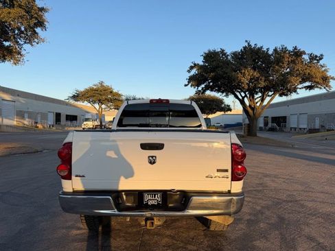 Used 2008 Dodge Ram 2500 Truck SXT image 6