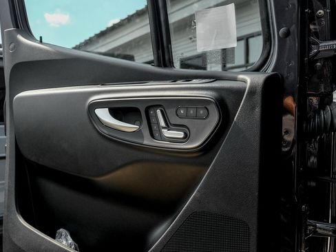 New 2025 Mercedes-Benz Sprinter 2500 image 13