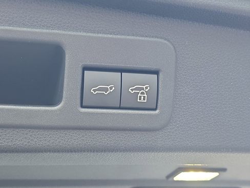 New 2026 Toyota 4Runner Limited AWD/4WD image 10