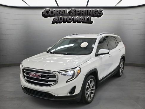 Used 2020 GMC Terrain SLT w/ Preferred Package FWD image 3