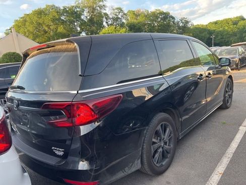 Used 2023 Honda Odyssey Sport image 6