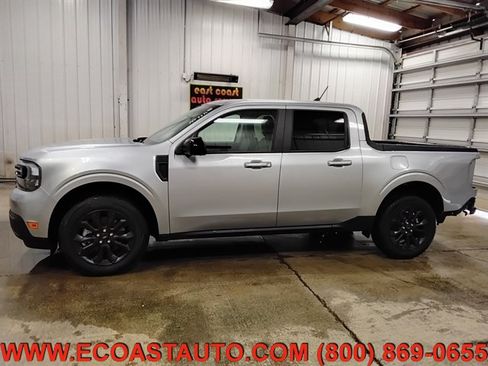 Used 2024 Ford Maverick Lariat w/ Black Appearance Package FWD image 5