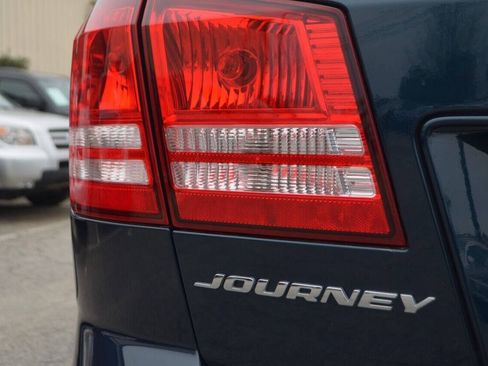 Used 2014 Dodge Journey American Value Package w/ Flexible Seating Group image 11