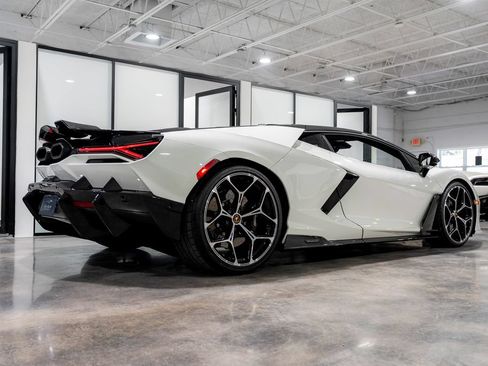 Used 2025 Lamborghini Revuelto AWD/4WD image 43