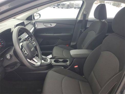 Certified 2024 Kia Forte LXS w/ LXS Technology Package image 14