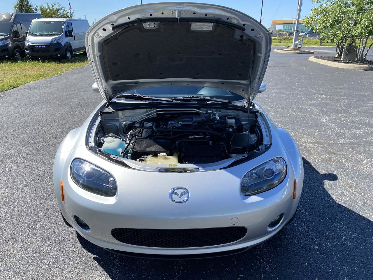 Used 2006 MAZDA MX-5 Miata Touring RWD image 44
