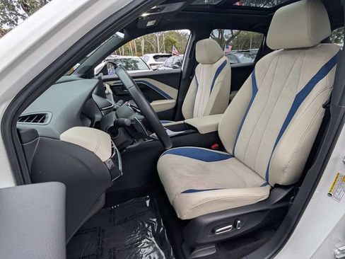 Used 2025 Acura ADX A-Spec image 13