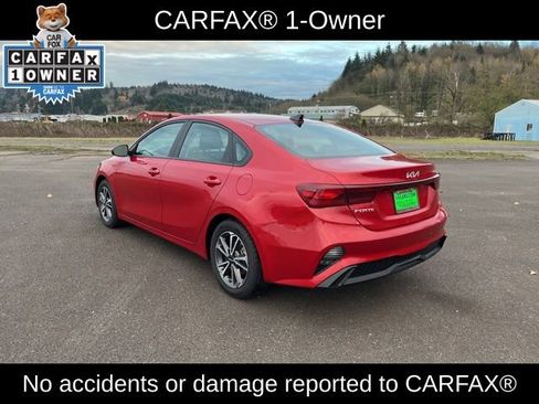 Used 2023 Kia Forte LXS image 5