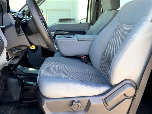 Used 2016 Ford F250 XLT image 8