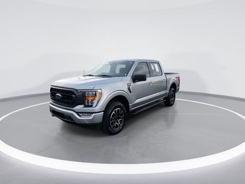 Used 2023 Ford F150 XLT w/ Equipment Group 302A High AWD/4WD image 4