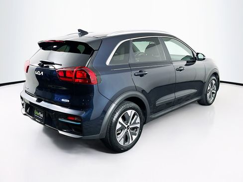 Used 2022 Kia Niro EX image 9