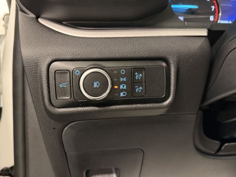 Used 2023 Ford Explorer XLT w/ Equipment Group 202A image 20