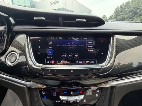 Used 2021 Cadillac XT6 Sport AWD/4WD image 9