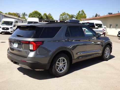 New 2026 Ford Explorer Active w/ Active Comfort Package RWD image 3