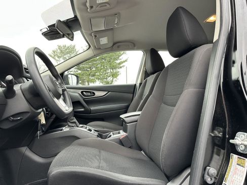 Used 2020 Nissan Rogue Sport S w/ Appearance Package image 11