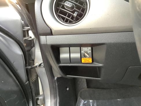 Used 2009 MAZDA MX-5 Miata Sport image 34