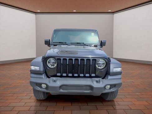 Used 2022 Jeep Wrangler Unlimited Sport w/ Sun And Sound Package AWD/4WD image 8