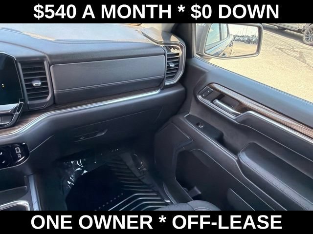 Used 2023 Chevrolet Silverado 1500 LT AWD/4WD image 31