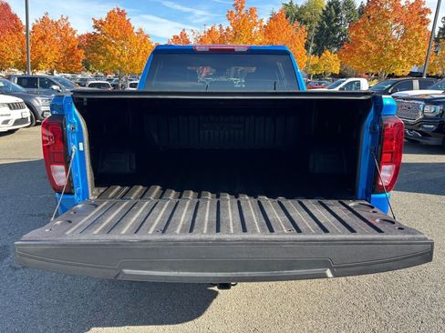 Used 2024 GMC Sierra 1500 Elevation w/ LPO, Elevation Black Package image 11