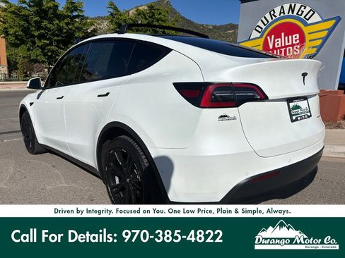 Used 2022 Tesla Model Y Long Range AWD/4WD image 5